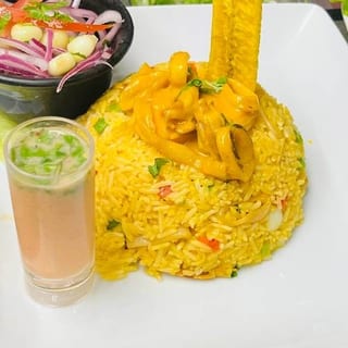 Arroz con Mariscos Especial